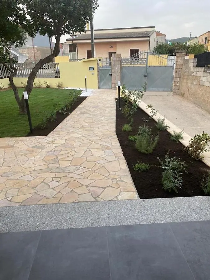 B&B Il Sogno Di Mario Carbonia 0*,